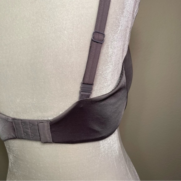 Victoria’s Secret Very Sexy Push-Up Crystal Rhinestone Embellished Grey Bra - Picture 12 of 16